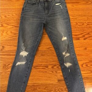 Women's Distressed Blue Jeans